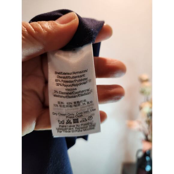 DKNY Navy Blue 3/4 Sleeve Sheath Dress -size 10 NWT Has Pocket PTP 20 Length 36 - Picture 4 of 5